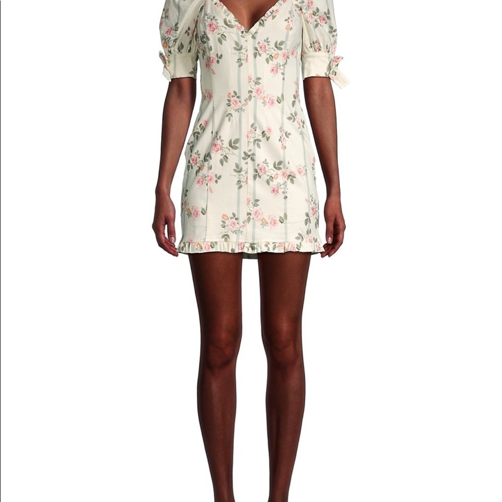 For love and Lemons Dainty puffed-sleeved dress